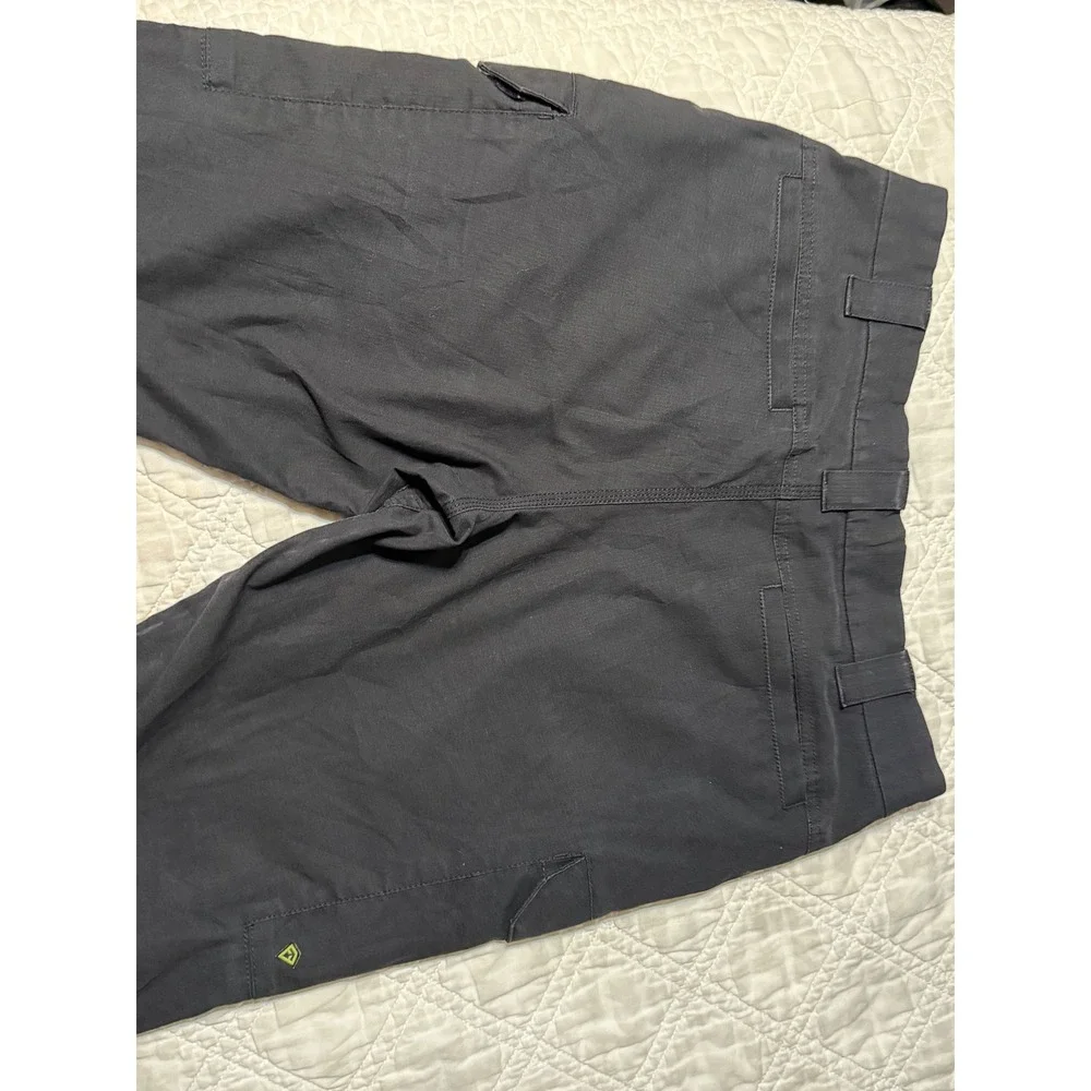 First Tactical V2 Tactical Pants Mens 34 x 32 Black Ripstop Cargo Duty Trousers